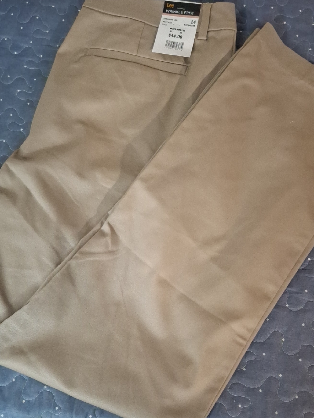 Lee Straight Fit Khaki Flat-Front Chinos size 14 NWT